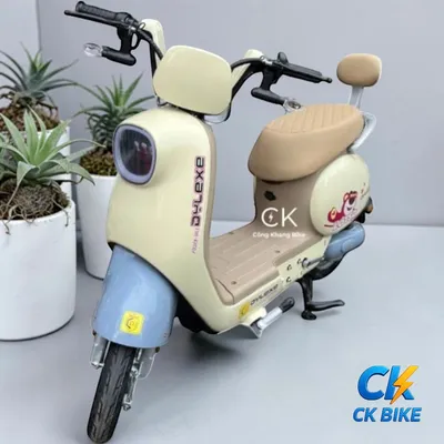 Xe điện Q10 góc 3